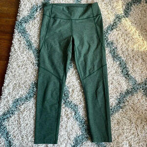 Outdoor Voices Active Warm-Up Crop Leggings Size Medium